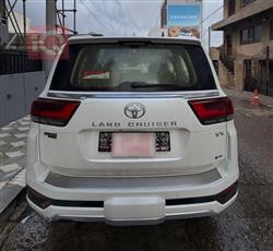 تويوتا لاندكروزر